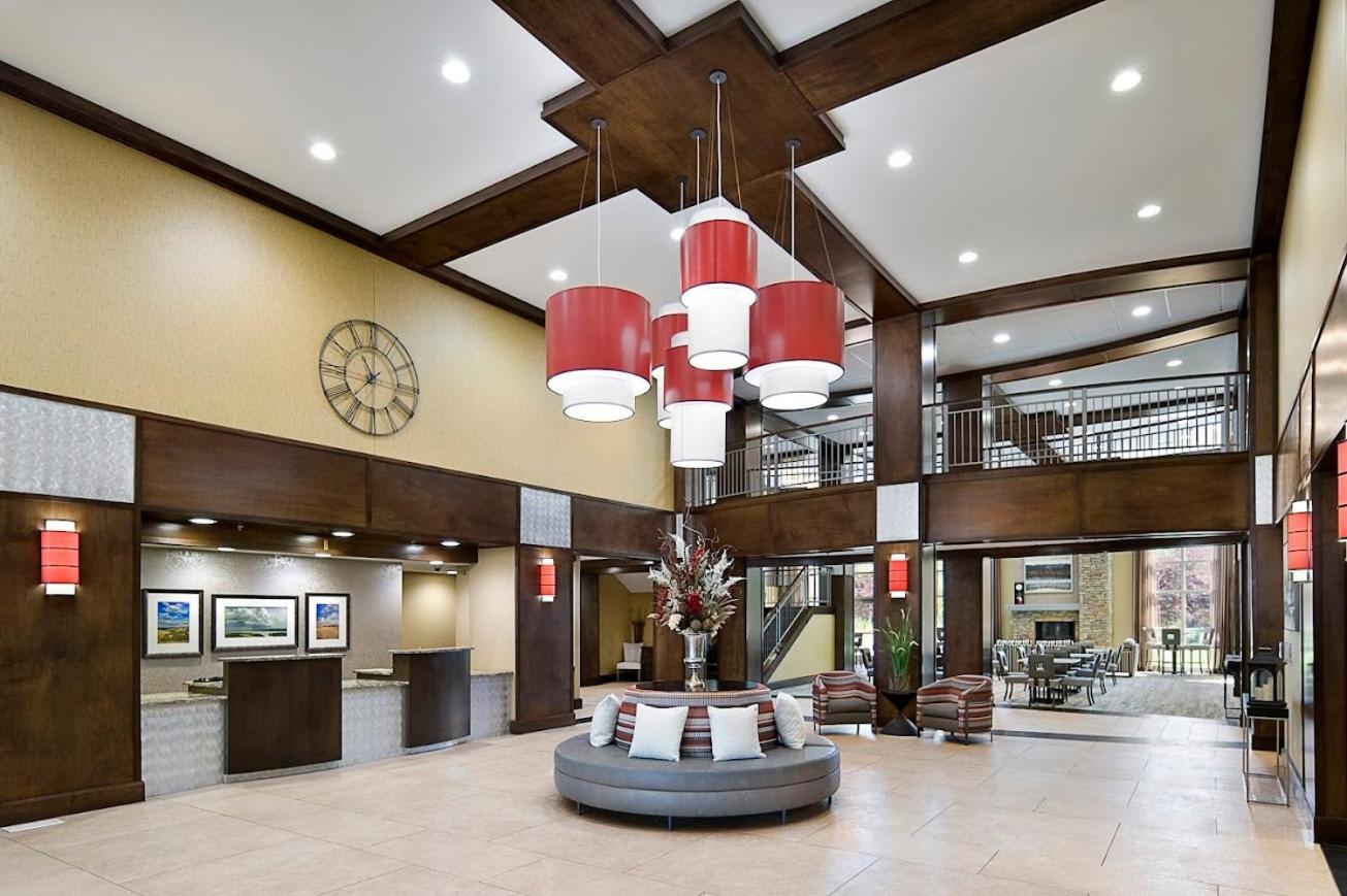 Clubhouse Hotel And Suites بيير المظهر الخارجي الصورة